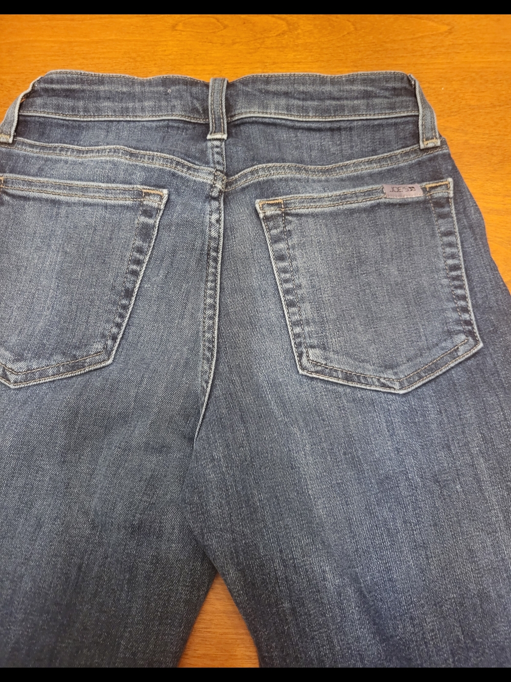 Joe's Jeans High Rise Straight Crop | 23 - Picture 4 of 12